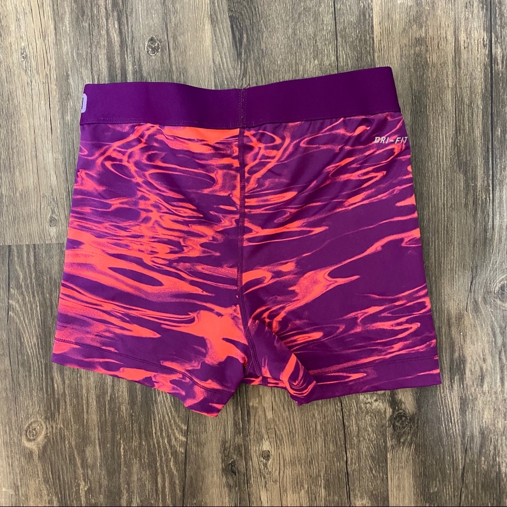 🌼Nike Pro🌼 - Picture 2 of 5